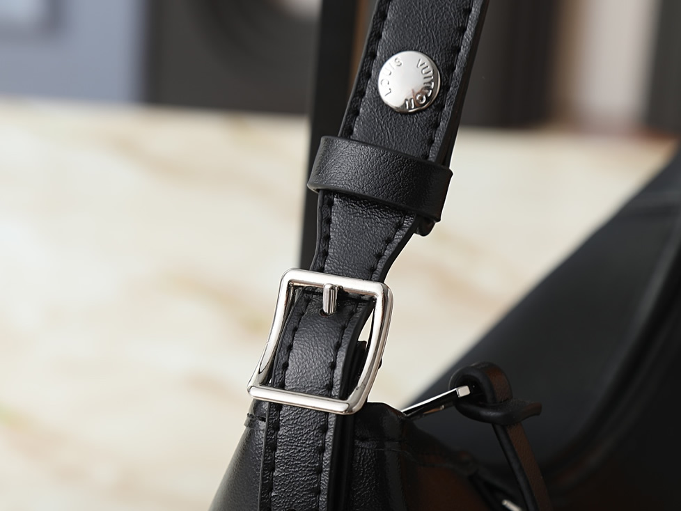 louis vuitton m28101 carryall east west モノグラム ハンドバッグ