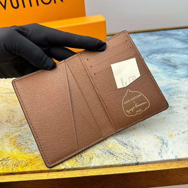 ルイヴィトン モノグラム ポルトフォイユ・ヴィクトリーヌ 二つ折り財布 ミニ財布 レディースm63144