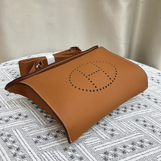 エルメス エヴリン 21 アマゾーヌ tpm トリヨンクレマンス シルバー金具 w刻印 ショルダーバッグ he013