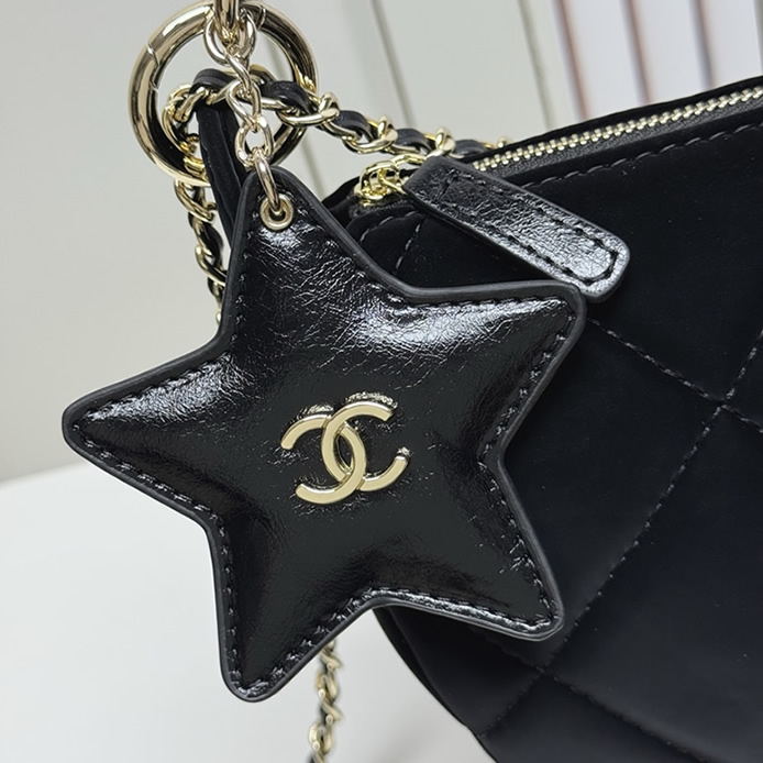 シャネル マトラッセ チェーンウォレット ラムスキン ブラック ゴールド金具 woc ch6207