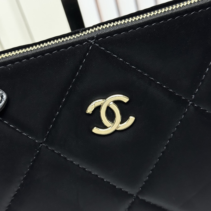 シャネル マトラッセ チェーンウォレット ラムスキン ブラック ゴールド金具 woc ch6207