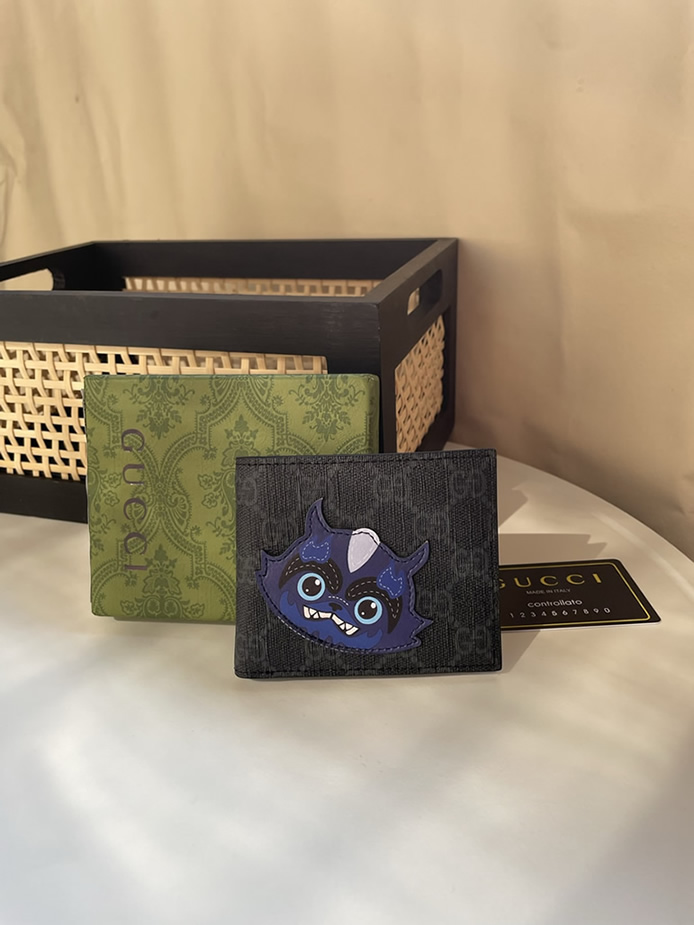 グッチ ggスプリーム モンスター 刺繍 カードケース パスケース 名刺入れ guc855708