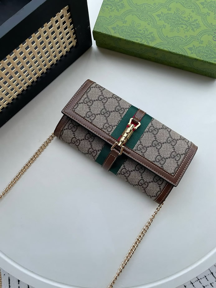 グッチ ジャッキー 1961 ggスプリーム チェーンウォレット ショルダーバッグ guc