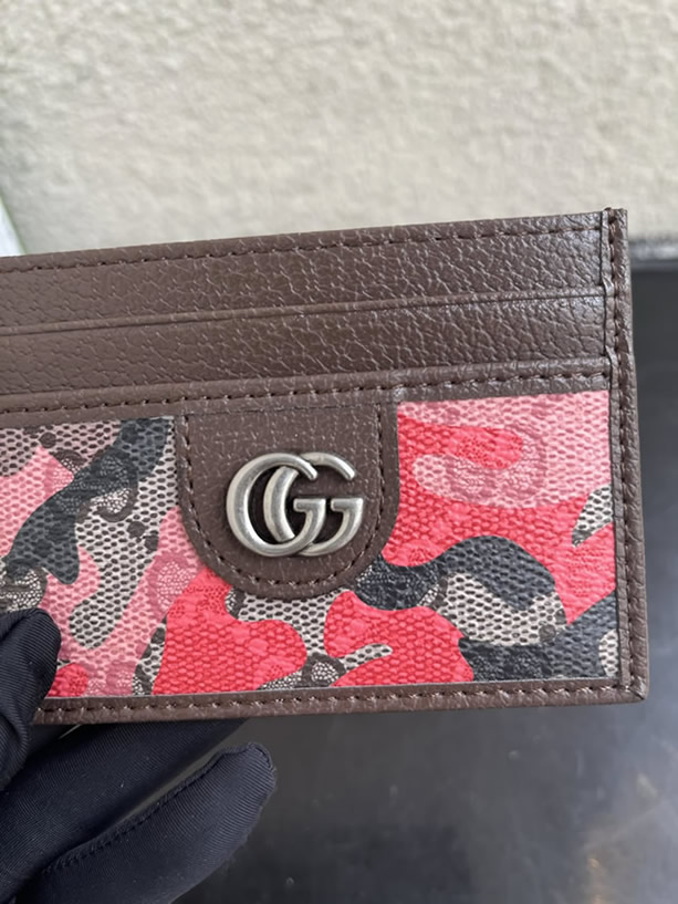 グッチ オフィディア ggスプリーム チェーンウォレット ホワイト 長財布 guc6881 (复制)