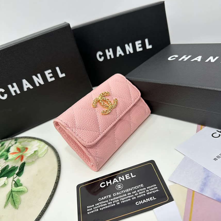 シャネル マトラッセ キャビアスキン 三つ折り財布 ピンク ゴールド金具 chg8003