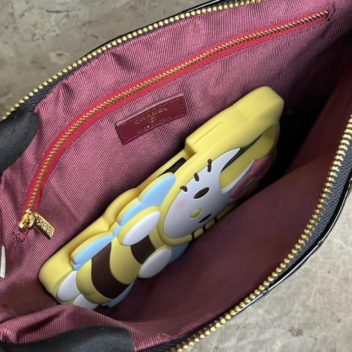 シャネル マトラッセ パテントレザー クラッチバッグ ブラック ゴールド金具 ch1112