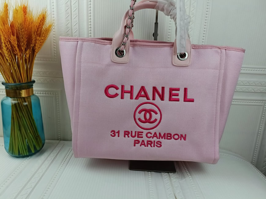 シャネル ドーヴィル ラージ トートバッグ ブラック/ホワイト ツイード シルバー金具 ch66942 (复制)