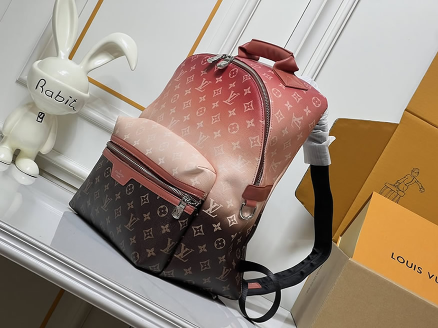 ルイ・ヴィトン モノグラム・グラディエント バックパック ピンク/ブラウン m28025