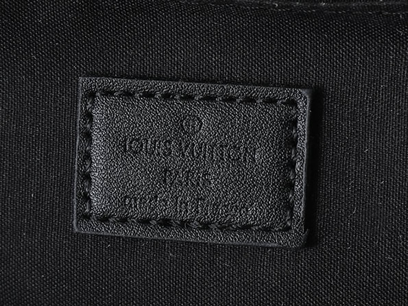 ルイ・ヴィトン sロック・メッセンジャー ダミエ・グラフィット m46794