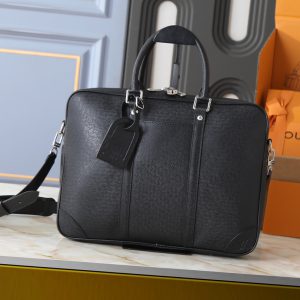 ルイ・ヴィトン pdv pm タイガ アルドワーズ m46457