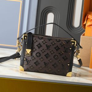 ルイ・ヴィトン モノグラム・エクリプス ペティット・マル スープル m27036