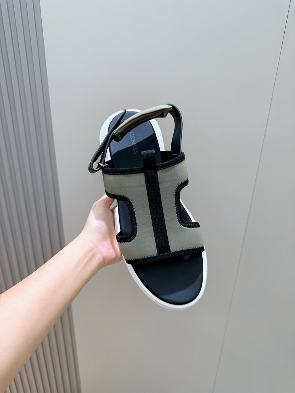 エルメス ゲット サンダル キャンバス カーキ shoes002