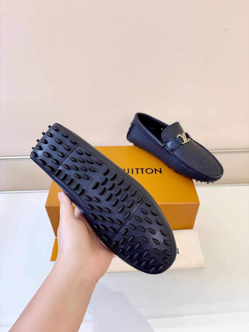 ルイ・ヴィトン アリゾナ ライン ローファー モノグラム・シャドウ ネイビー shoes021