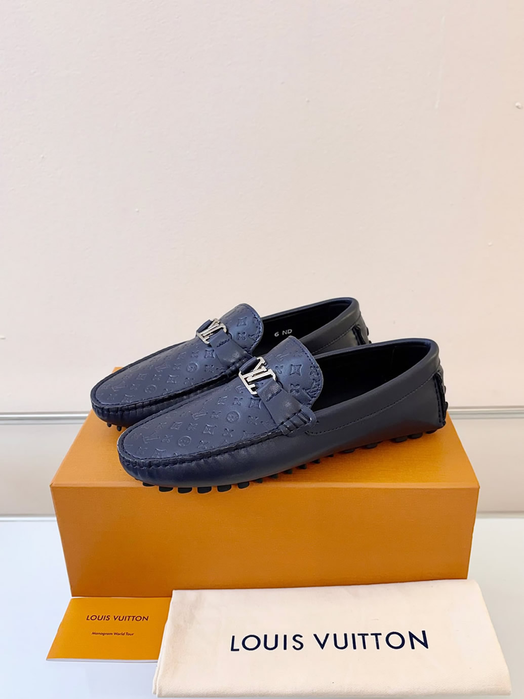 ルイ・ヴィトン アリゾナ ライン ローファー モノグラム・シャドウ ネイビー shoes021