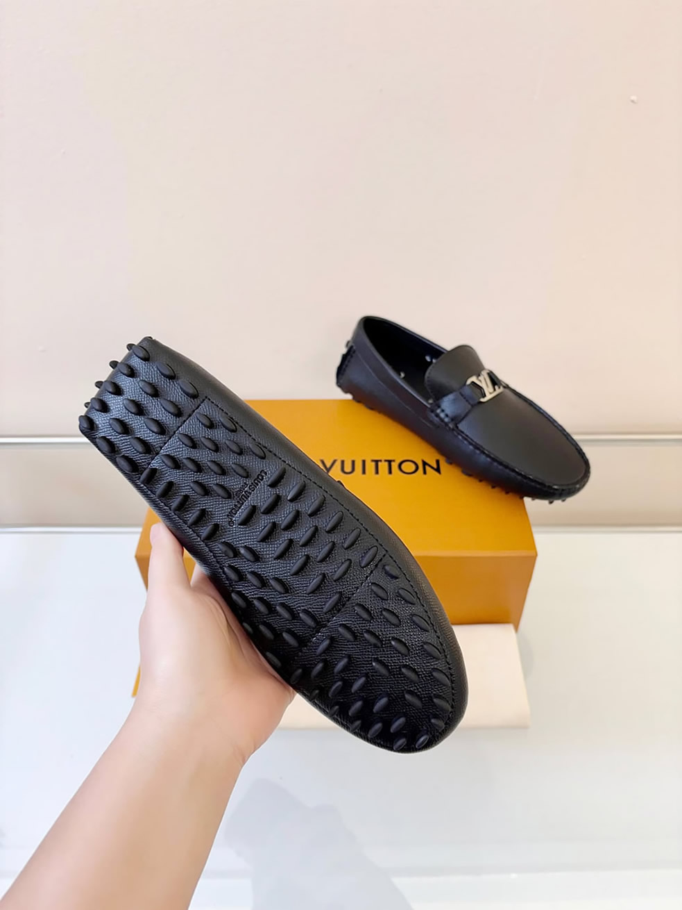ルイ・ヴィトン アリゾナ ライン ローファー タイガ ブラック shoes018