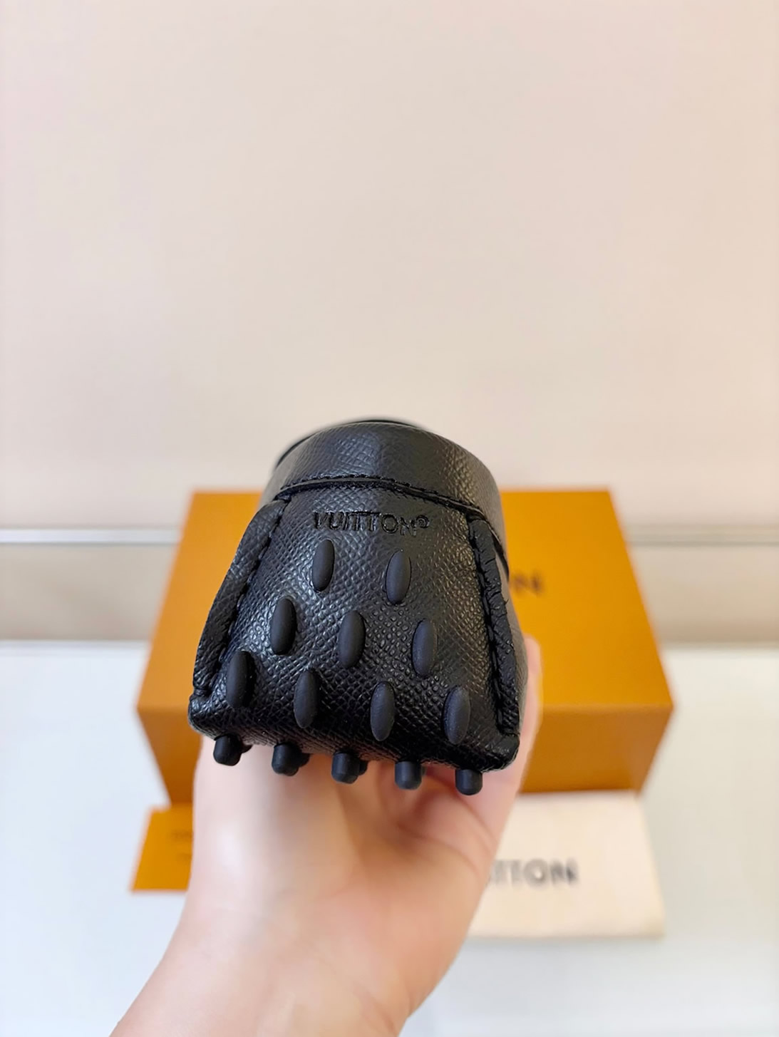 ルイ・ヴィトン アリゾナ ライン ローファー タイガ ブラック shoes018