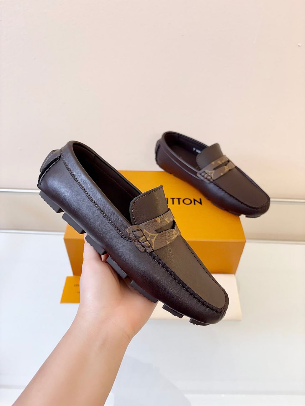 ルイ・ヴィトン アリゾナ ライン ローファー タイガ ブラウン shoes027