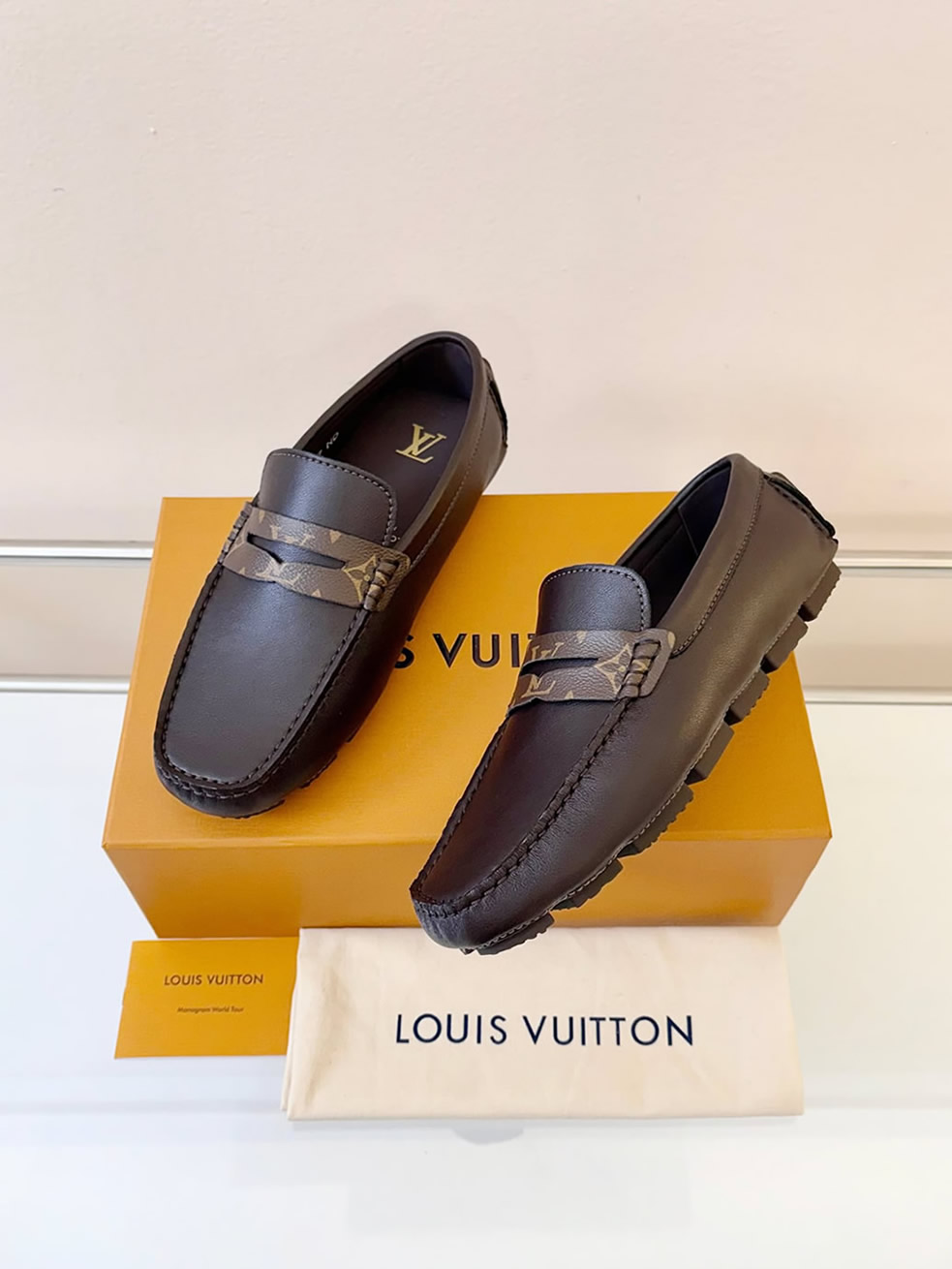 ルイ・ヴィトン アリゾナ ライン ローファー タイガ ブラウン shoes027