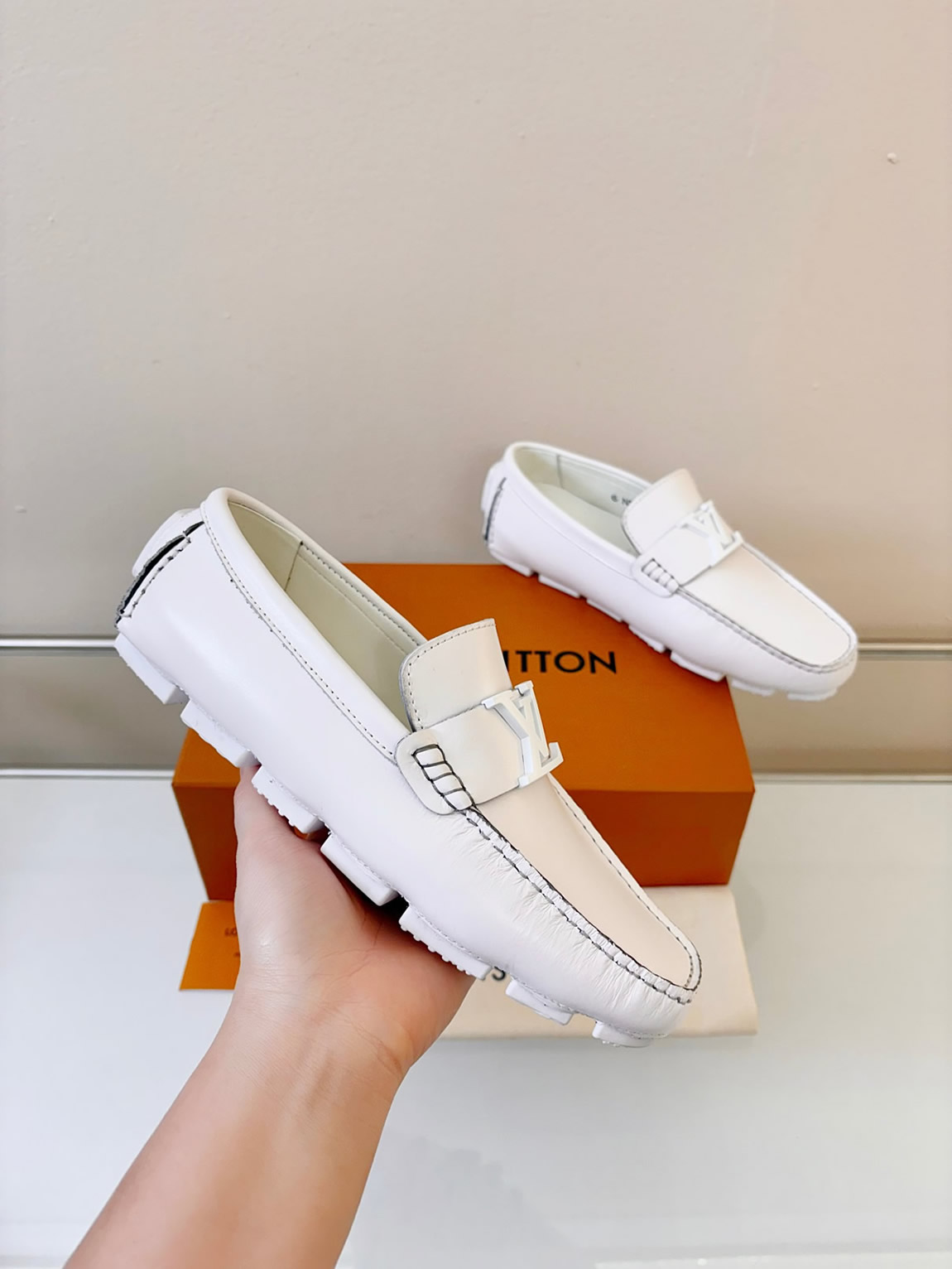 ルイ・ヴィトン アリゾナ ライン ローファー レザー ホワイト shoes032