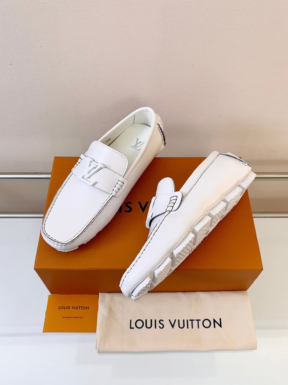 ルイ・ヴィトン アリゾナ ライン ローファー レザー ホワイト shoes032