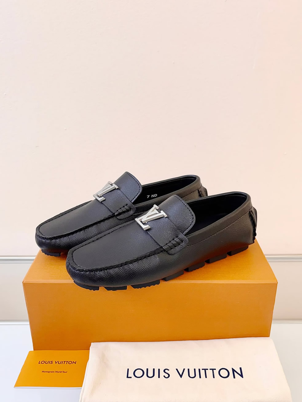 ルイ・ヴィトン アリゾナ ライン ローファー タイガ ノワール shoes038