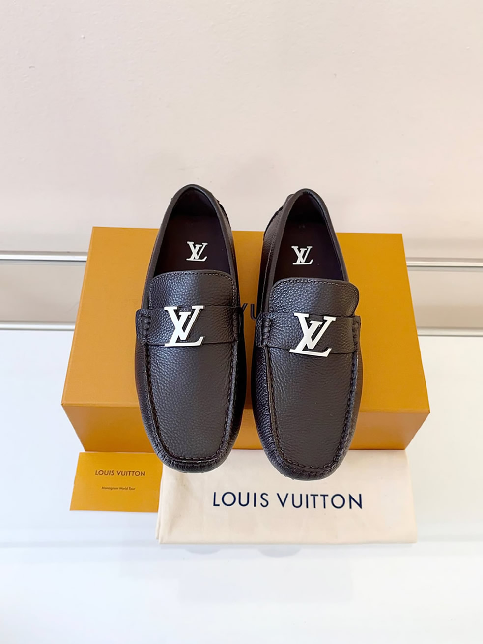 ルイ・ヴィトン アリゾナ ライン ローファー タイガ ノワール shoes038 (复制)