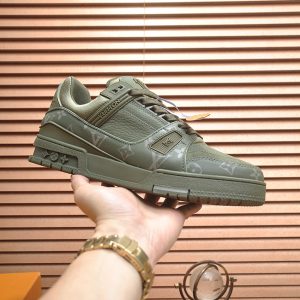 ルイ・ヴィトン lvトレイナー ライン スニーカー カーキ モノグラム shoes074