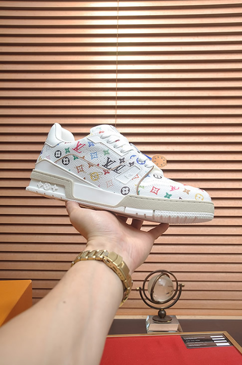 ルイ・ヴィトン lvトレイナー ライン スニーカー カーキ モノグラム shoes074 (复制)