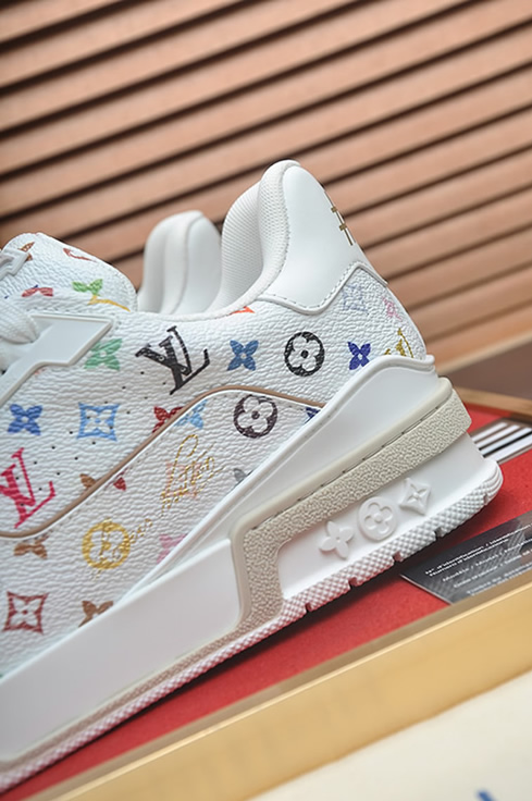 ルイ・ヴィトン lvトレイナー ライン スニーカー カーキ モノグラム shoes074 (复制)