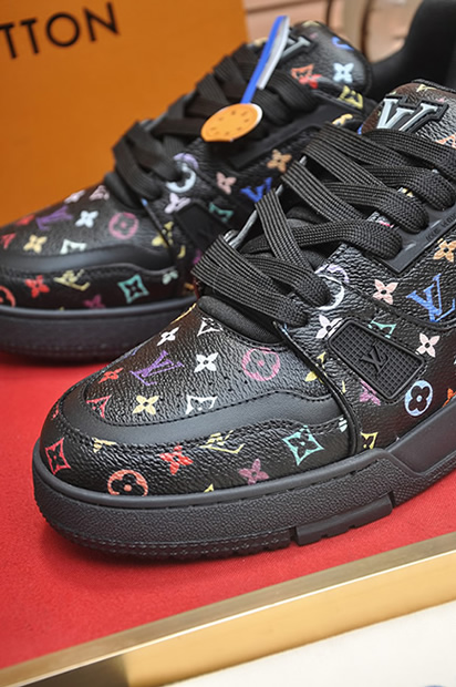 ルイ・ヴィトン lvトレイナー ライン スニーカー ブラック マルチカラー shoes076