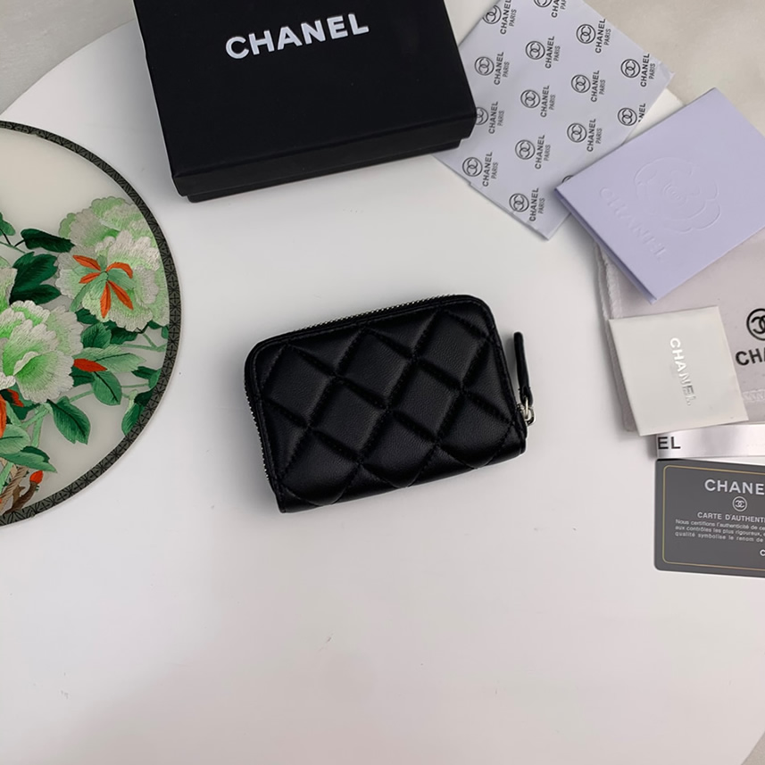 シャネル クラシック ジップ コインパース ラムスキン ブラック シルバー金具 chg69721