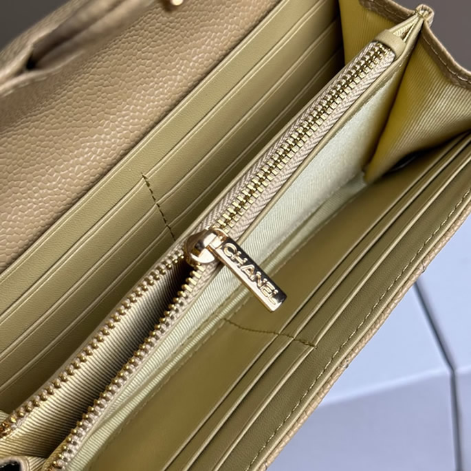 シャネル フラップ ウォレット キャビア ベージュ g金具 chg50095