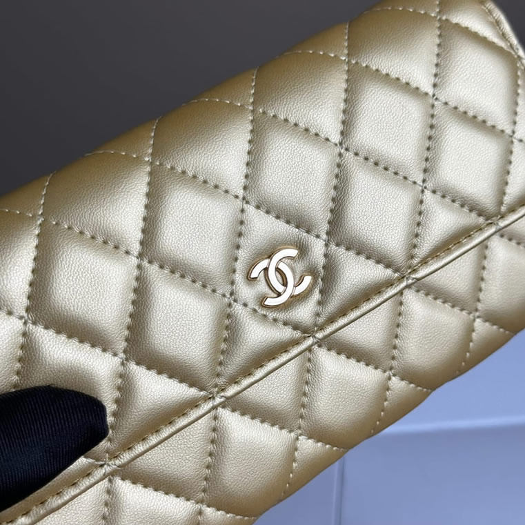 シャネル フラップ ウォレット ラムスキン ゴールド g金具 chg2955