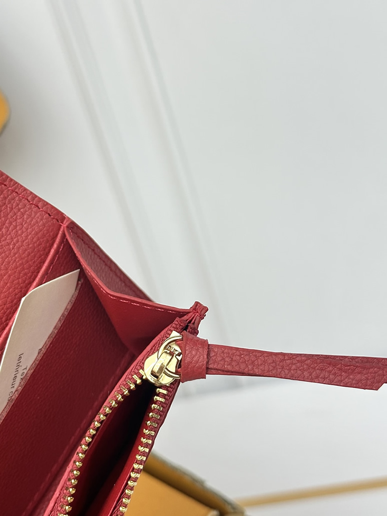 ルイ・ヴィトン ポルトフォイュ・ヴィクトリーヌ レッド g金具 m27669