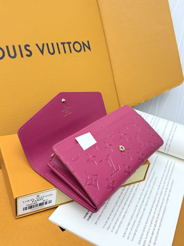 ルイ・ヴィトン ポルトフォイユ・サラ モノグラム・アンプラント フューシャ m61182