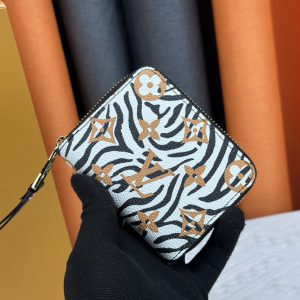 ルイ・ヴィトン ジッピー・コイン パース モノグラム・ジャイアント ワイルド・アット・ハート 小銭入れ 財布 M60067