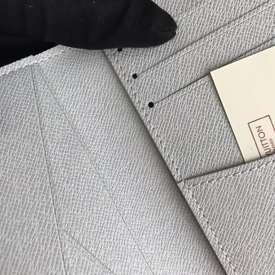 ルイ・ヴィトン オーガナイザー・ドゥ ポッシュ モノグラム・エクリプス ホワイト スカーフ ワーク・ウェア カードケース M67817 - 画像 (8)