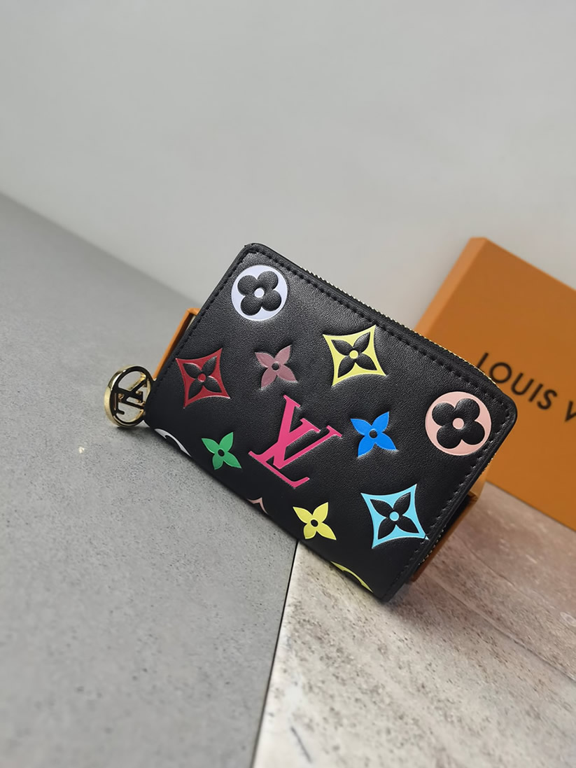 ルイ・ヴィトン ジッピー・コイン パース モノグラム・マルチカラー ノワール 小銭入れ 財布 M13829