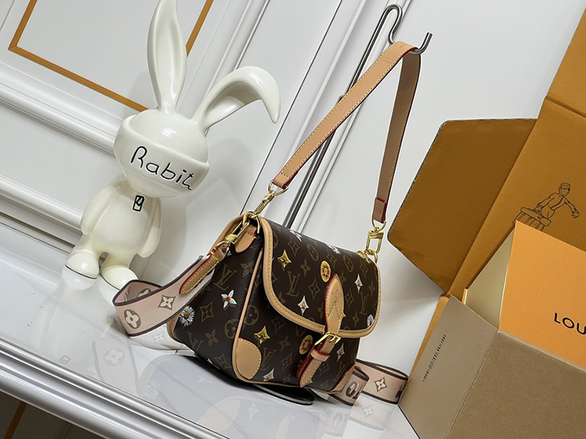 ルイ・ヴィトン モノグラム・ブロッサム ダイアン バッグ デイジー M10903 - 画像 (2)