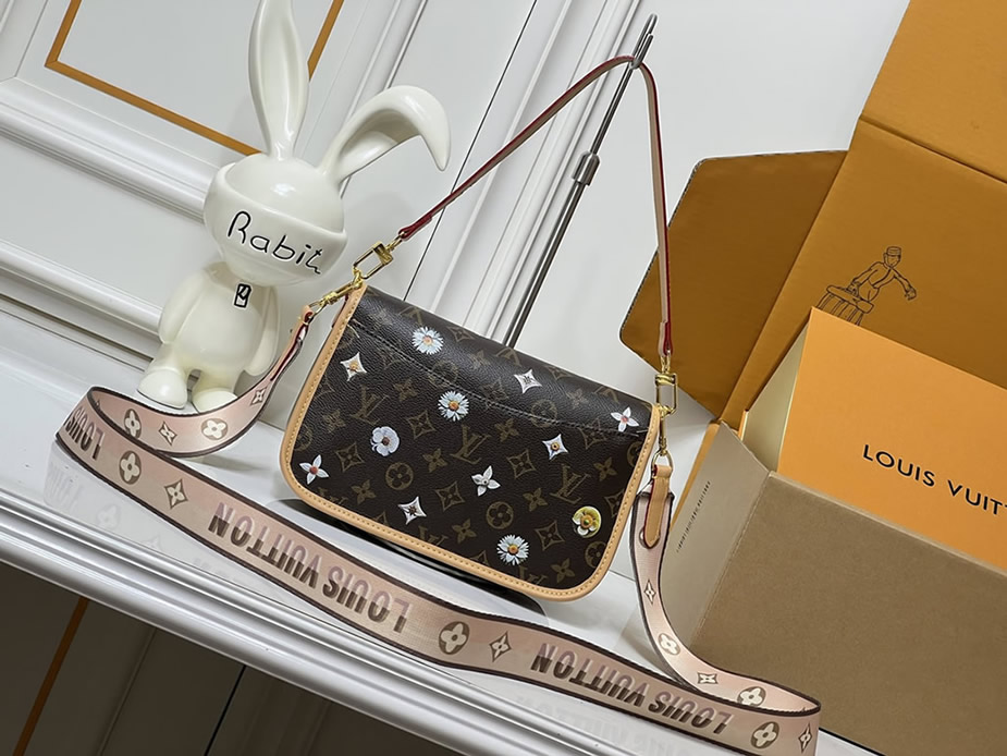 ルイ・ヴィトン モノグラム・ブロッサム ダイアン バッグ デイジー M10903 - 画像 (5)