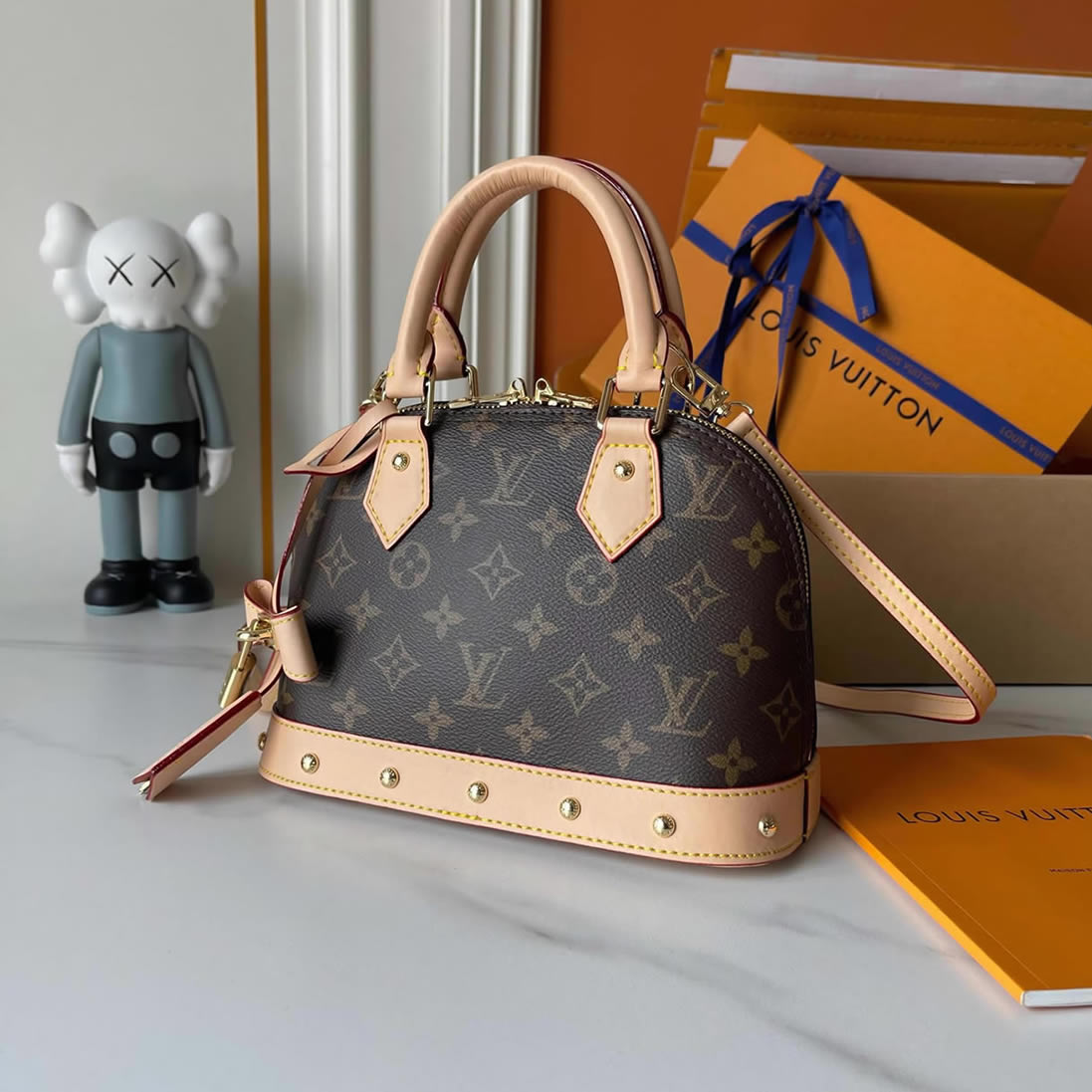 ルイ・ヴィトン モノグラム アルマ BB ボウ・アクセント M53152 - 画像 (3)