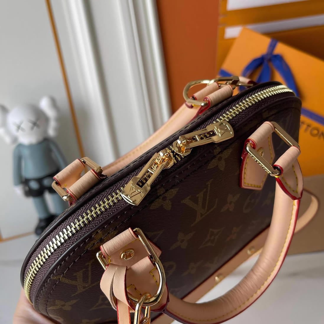 ルイ・ヴィトン モノグラム アルマ BB ボウ・アクセント M53152 - 画像 (6)