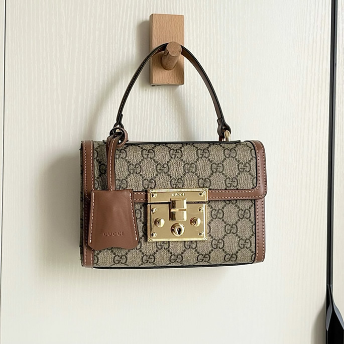 GUCCI パドロック GG スモール トップハンドルバッグ 838999 - 画像 (4)
