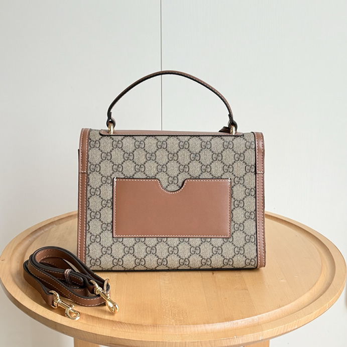 GUCCI パドロック GG ミディアム トップハンドルバッグ 838998 - 画像 (3)