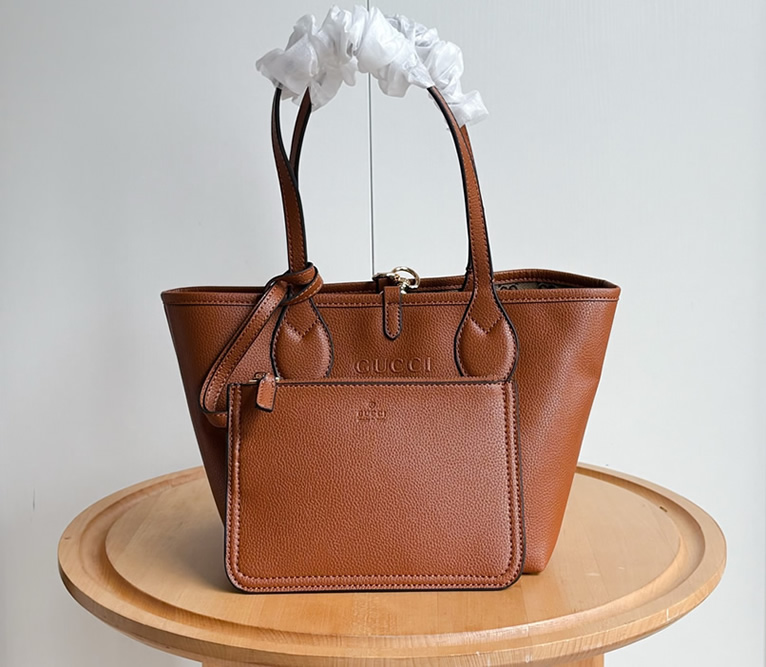 GUCCI グッチ リバーシブル レザー ミディアム トートバッグ ブラウンGU839124