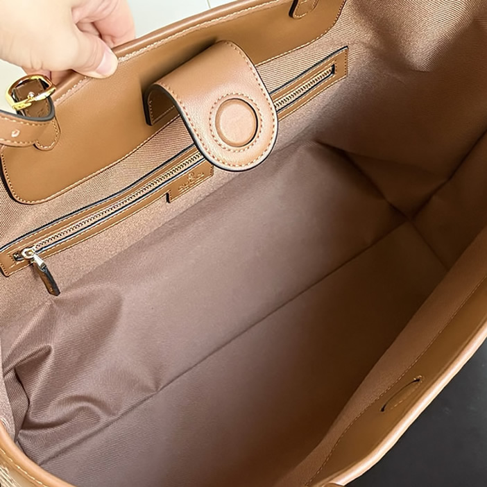 GUCCI グッチ シグネチャー レザー トートバッグ ブラウン GU847455 - 画像 (6)