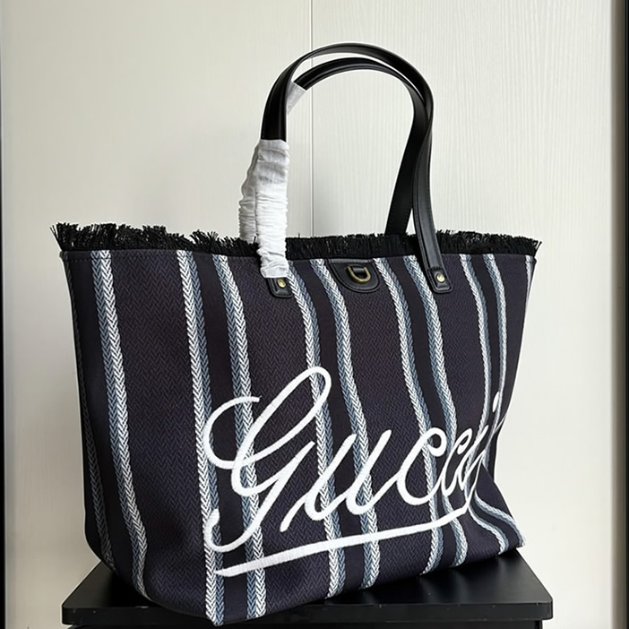 GUCCI グッチ ロゴ ストライプ キャンバス トートバッグ ネイビー GU818771 - 画像 (2)