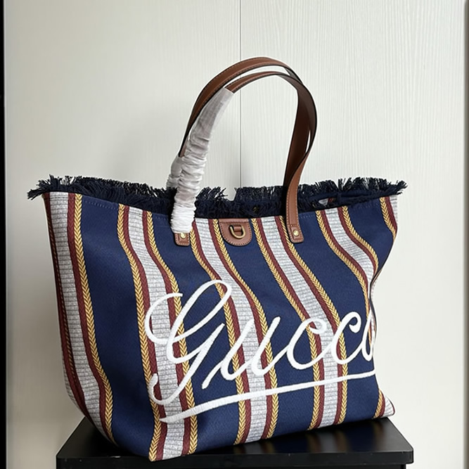 GUCCI グッチ ロゴ ストライプ キャンバス トートバッグ マルチカラー GU818771 - 画像 (2)
