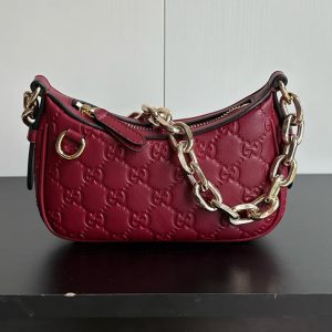 GUCCI GG マトラッセ レザー ミニバッグ レッド GU847091
