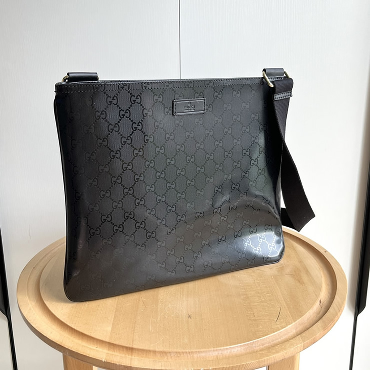 グッチ GGナイロン キャンバス ショルダーバッグ ブラック GU201446 - 画像 (2)